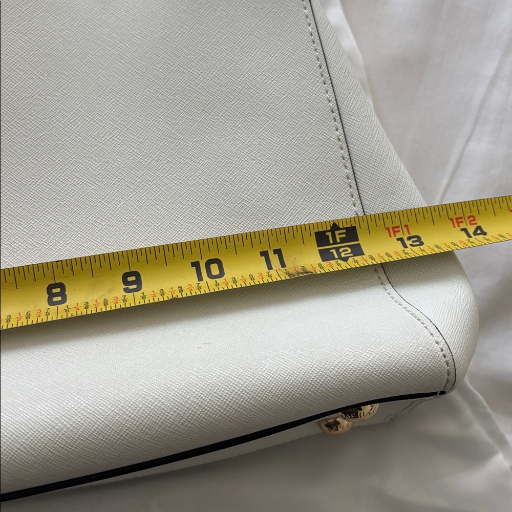 Michael Kors White Leather Satchel with gold hardware! - Picture 9 of 11